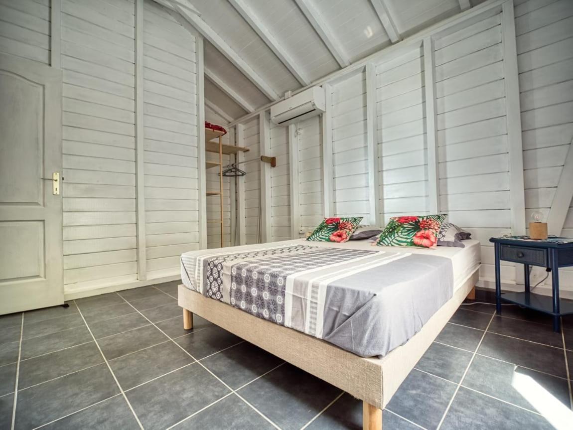 Villa CANA - Appartement 2 chambres avec SPA privatif Terre-De-Haut Extérieur photo